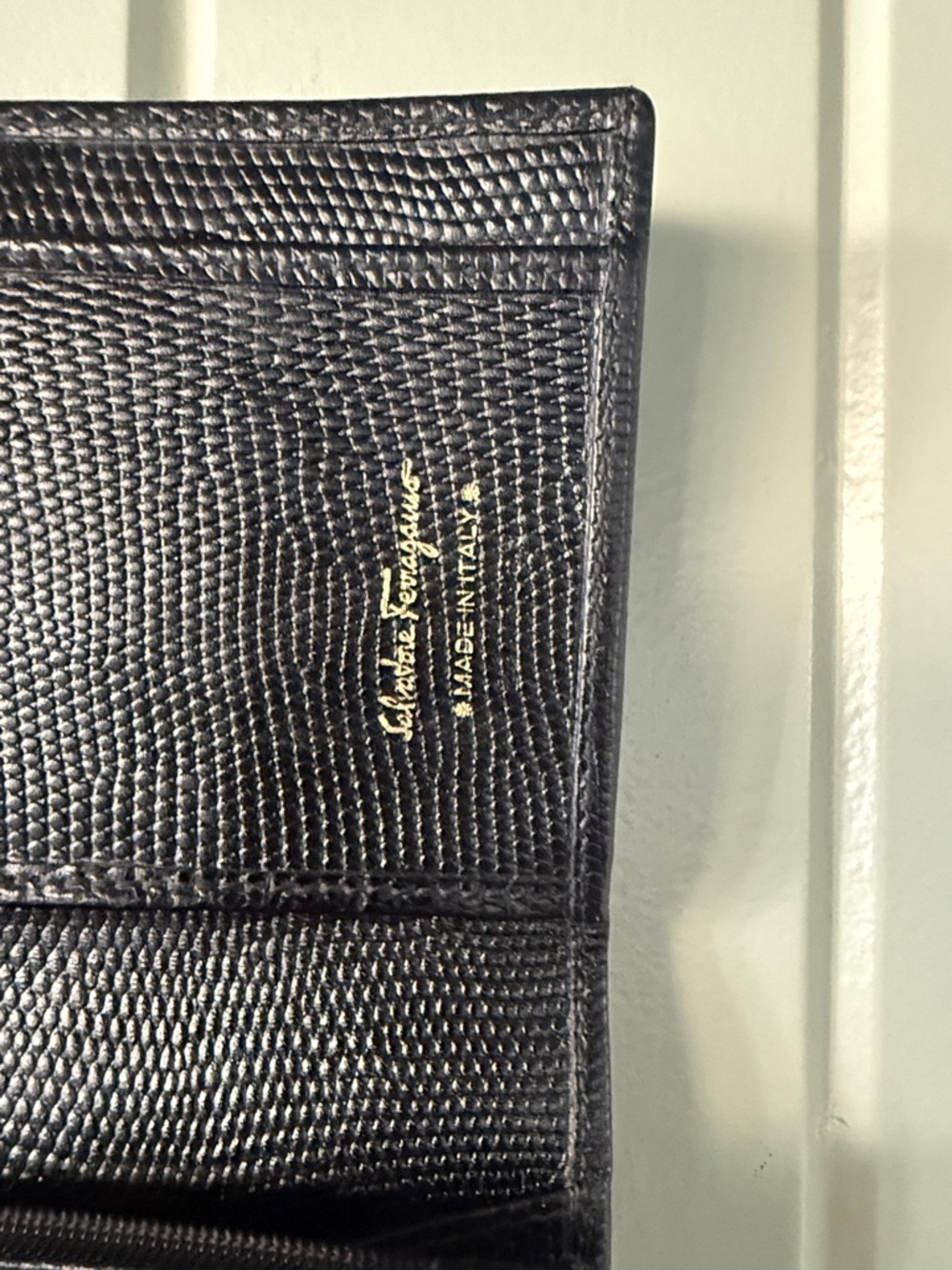 Salvatore Ferragamo Vara Bow Continental Wallet Black Textured Leather Clutch - Picture 9 of 13
